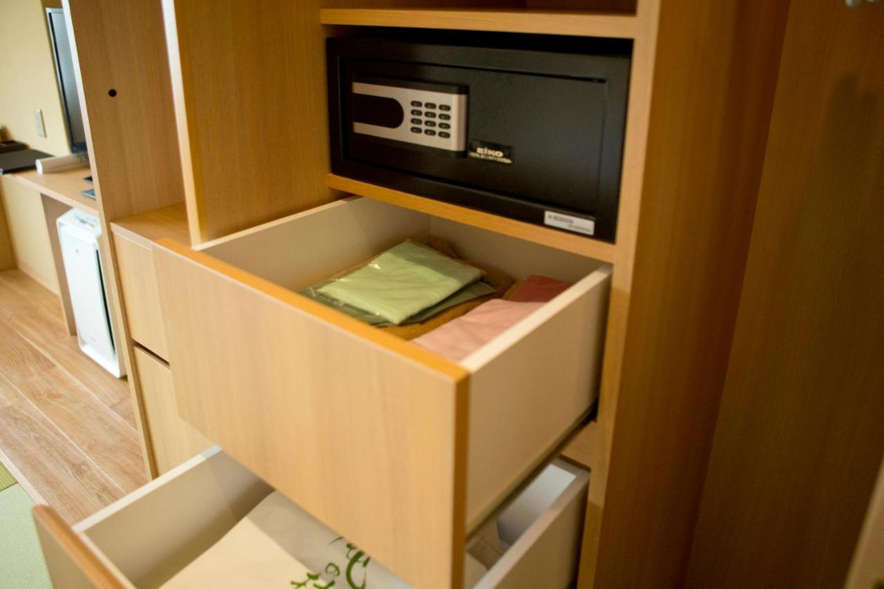 山荘 風の杜 Sanso Kazenomori Hotel Minoh Luaran gambar